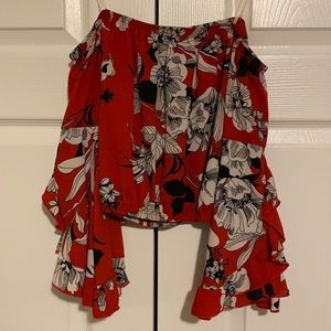 Love Culture cropped flowy top